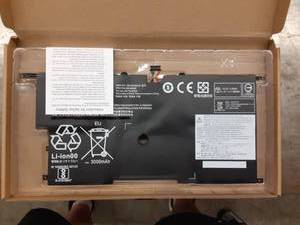 lot 1045 image: BatteryMon 00HW003 Battery for Lenovo ThinkPad X1 Carbon Gen 3 Series 2015 Laptop, PN 00HW002 SB10F46440 SB10F46441-15.2V 50Wh 4Cell