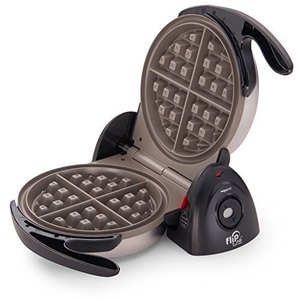 lot 1071 image: Presto 03510 Ceramic FlipSide Belgian Waffle Maker,Black