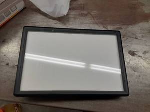 lot 1095 image: VILTROX L116T RA CRI95 Super Slim LED Light Panel,3300K-5600K LED Video Light Panel, LCD Display Screen,Color Temperature and Brightness can be Adjusted with NP-F550 Lithium Battery