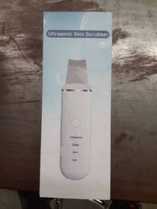 lot 1149 image: Ultrasonic Skin Scrubber Face Spatula, JOMARTO Blackhead Remover Pore Cleaner, Facial Scrubber Spatula, Exfoliator Rechargeable Face Lifting Tool With 4 Modes for Deep Cleansing