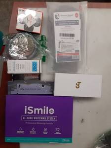 lot 1278 image: Lot of Makeup and personal care items