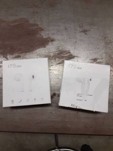 lot 1293 image: 2 pairs of Wireless Bluetooth Earbuds, True Wireless Bluetooth 5.0 Headphones TWS in-Earphones Built-in Mic Noise Cancelling��5Hours Playtime and Charging Case Compatible with Smartphones ASF001