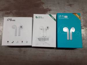 lot 1295 image: 3 pairs of Bluetooth Headphones i11 5.0 and i7s TWS