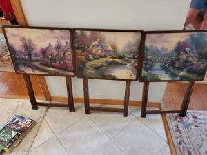 lot 2026 image: Lot of 3 Thomas Kinkade Foldable Food Trays