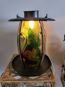 lot 2041 image: Metal Frame Based Hummingbird Hall Lantern&nbsp