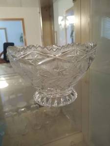 lot 6666 image: Crystal Bowl