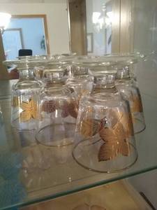 lot 6668 image: Ornate BrandyLiquer Glasses Set of 6