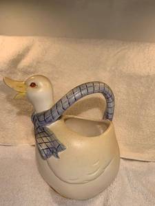 lot 6692 image: The Creative Kitchen Duck Pitcher Location Kitchen