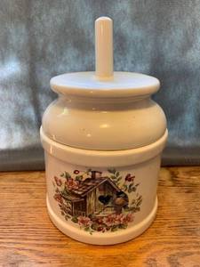 lot 6720 image: Home Tweet Home Painted Ceramic Canister Location Kitchen
