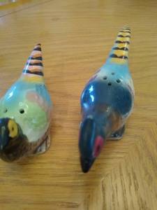 lot 6752 image: Male Female Peacock Salt and Pepper