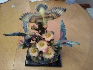 lot 6808 image: Fine Art Collection Hummingbird