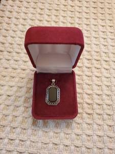 lot 5914 image: Sterling Silver Black Onyx and Marquisite Pendent