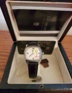 lot 5927 image: Tweety Bird Warner Bros. Directors and Limited Edition Watch with Certificate