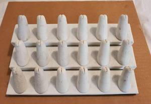 lot 7747 image: 15 Piece Ring Display Holder