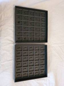 lot 7750 image: Lot of 2 Charm Pendent Displays