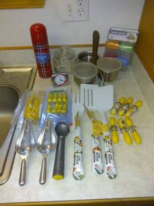 lot 7783 image: Lot Of Assorted Kitchen Utensils Corn Holders To Handy Helpers