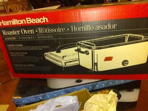 lot 7785 image: Hamilton Beach Rotisserie Roaster Oven