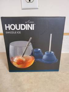 lot 7801 image: Houdini Swizzle Ice Mold, Ice Cube Trays