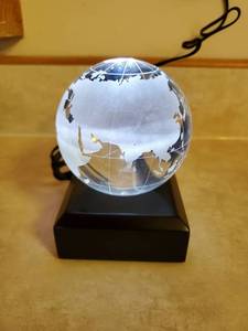 lot 7805 image: Lighted Globe Paperweight