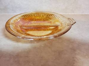 lot 7806 image: Vintage Gold Carnival Glass Irridescent Divided Footed Round Dish
