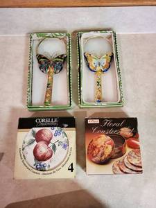lot 7817 image: 2 Sets of NIB coasters and Butterfly Magnifying Glasses