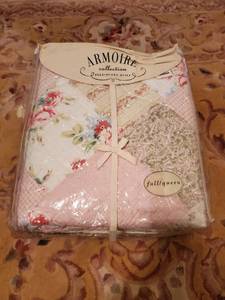 lot 7833 image: Armoire Collection Full Queen - New in Original Packing