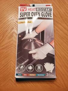 lot 7848 image: Imperial Home Oven Mitt (Set of 2)