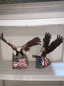 lot 8648 image: Two Bald Eagle With Flag Statues Location Pool Table
