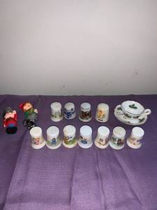 lot 8675 image: Lot of Vintage Hallmark Thimbles Location Basement Closet
