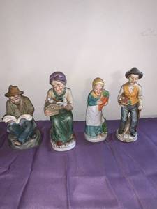 lot 8683 image: Lot of 4 Porcelain Figurines Location Basement Closet