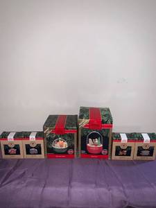 lot 8701 image: Lot of 6 Hallmark Keepsake Ornaments Location Basement Closet