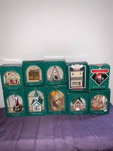 lot 8703 image: Lot of 10 Hallmark Ornaments Location Basement Closet
