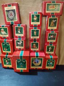 lot 8705 image: Lot of 16 Handcrafted Ornaments. All Same Brand. Hallmark