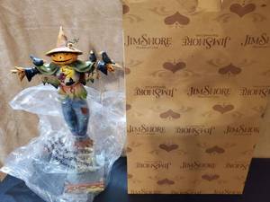 lot 8711 image: JIM SHORE Graveyard Gaurdian