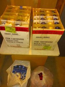 lot 8713 image: Mega Lot Of Christmas Tree Bulbs 2 Boxes, 2 Bags