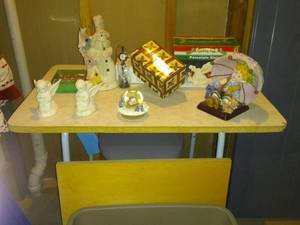 lot 8716 image: Mini Mega Lot Of Assorted Christmas Home Decor Gray Tub Blue Lid