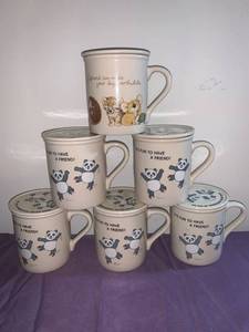 lot 8751 image: Lot of 6 Cute Mugs With LidsCoasters Location Pool Table