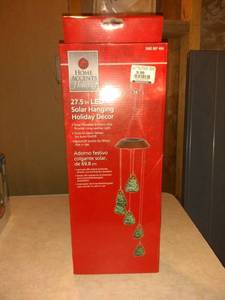 lot 8773 image: Led Solar Hanging Holiday Decor 27.5 - Christmas Trees (green Christmas Trees)