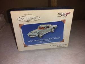 lot 8788 image: hallmark keepsake 1963 corvette sting ray coupe 2003 christmas ornament