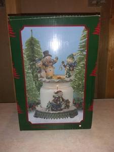 lot 8809 image: Holiday By Kirklands Candle Base & Cut Dp061343,resin Large Candle Holder