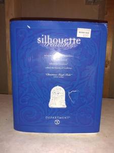 lot 8828 image: Department 56 Silhouette Treasure