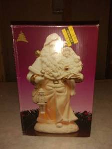 lot 8838 image: Jade Porcelain Santa