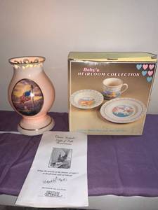 lot 8855 image: Thomas Kinkade American Flag Lamp and Babys Heirloom Collection Set Location Basement Shelf 2