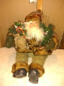 lot 8863 image: Forrest Man Santa