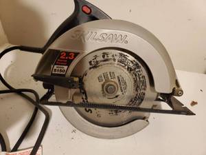 lot 8948 image: Corded Skilsaw 7.25 Circular Saw Tested and Working