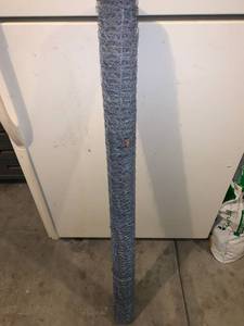 lot 8956 image: Roll of 4 Foot Chicken Wire Location Garage