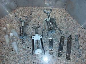 lot 1065 image: Bar Utensils