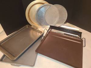 lot 1100 image: Cookie Sheets