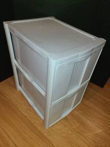 lot 1151 image: Plastic 2 Drawer Filing Cabinet 23 x 15 x 19 in
