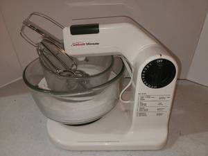 lot 1218 image: Sunbeam Mixmaster